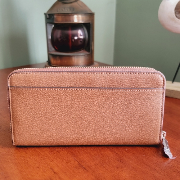 NWOT Kate Spade Leila Large Continental Wallet Tan Pebbled Leather KH786 - Picture 3 of 10